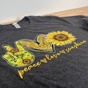 NWOT | peace love sunshine | Graphic T-shirt
